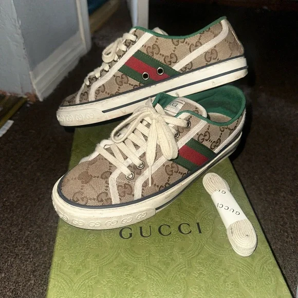 Gucci Beige and Green Athletic Shoes s-l400.jpg main image 2